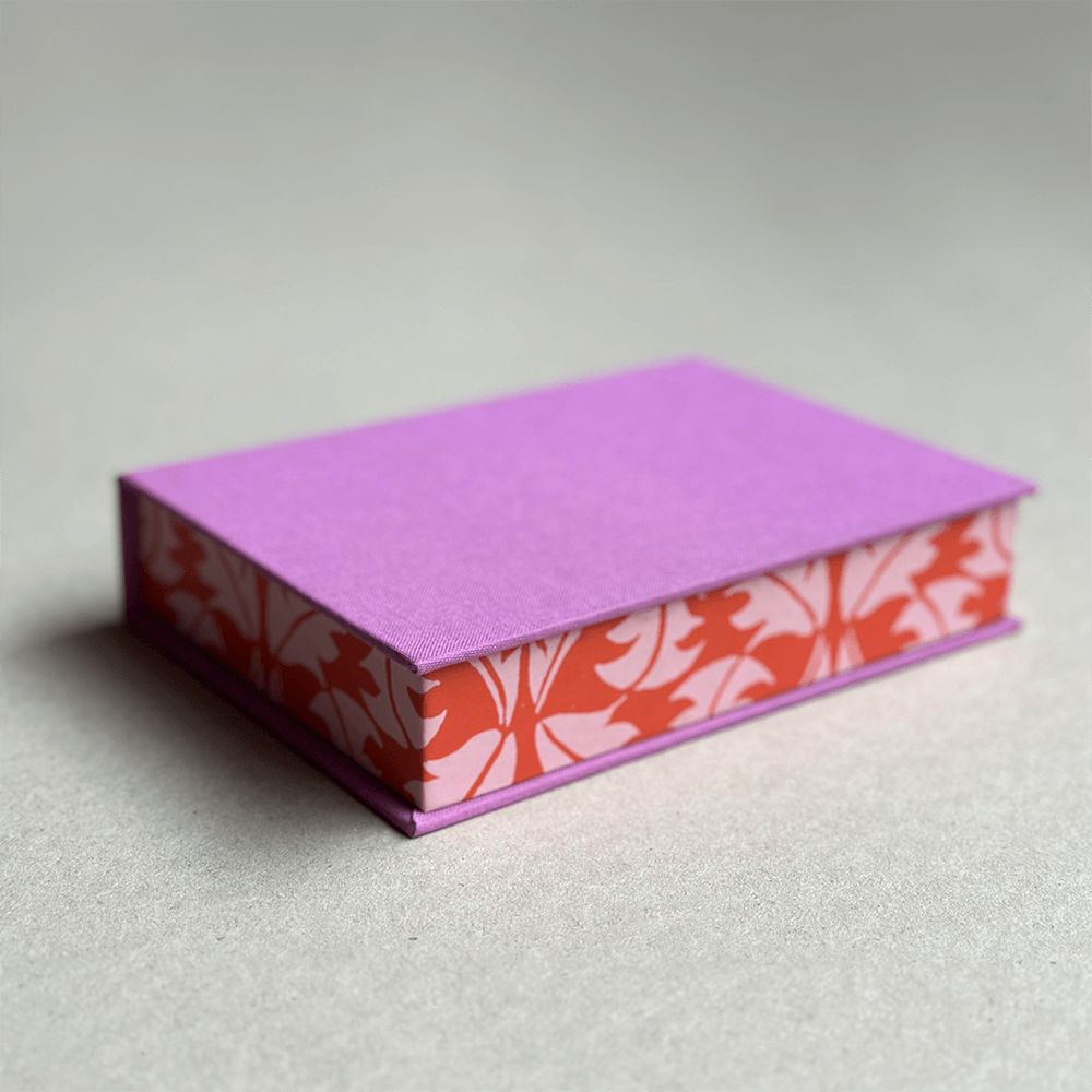 25.04.2025 – Clamshell Box
